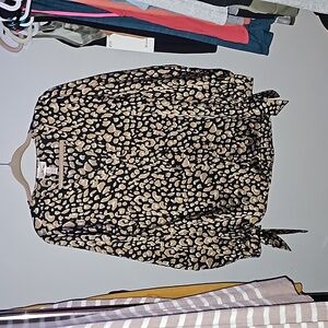 Womens Gorgeous Willow&Root dressy long sleeve top. Sz Large